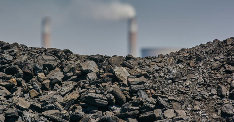 Coal-fired power generation on track to hit all-time high this year, IEA says