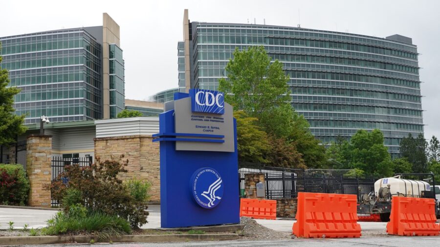 All Vaccinated People With Severe COVID-19 Had at Least 1 Risk Factor: CDC Study