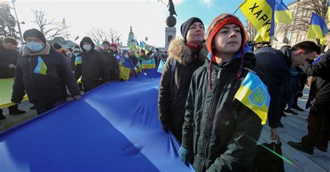 When it comes to Ukraine, what do Russian citizens actually want?